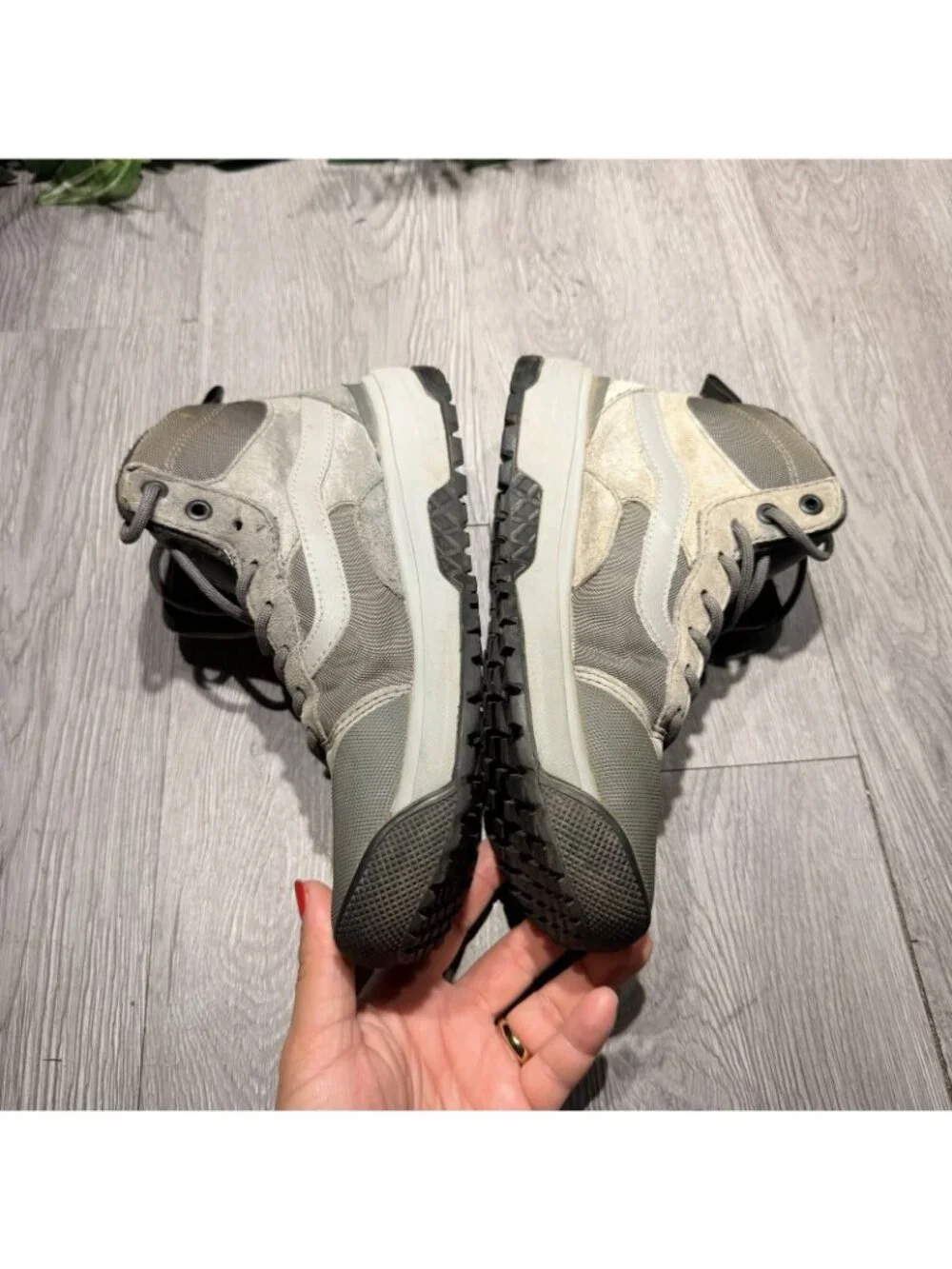 Vans Ultrarange Exo Hi MTE Drizzle Gray Hiking Sneaker Boots Mens Sz 6.5 Women 8